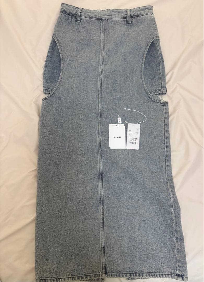 CLANE/クラネ　CIRCLE CUT LAYERED DENIM SKIRT