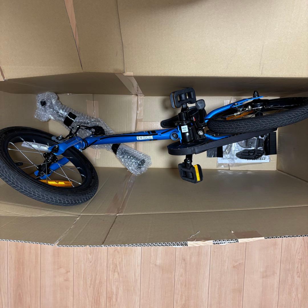 【送料込】STRIDER ストライダー 14x SPORT ブルー スタンド付