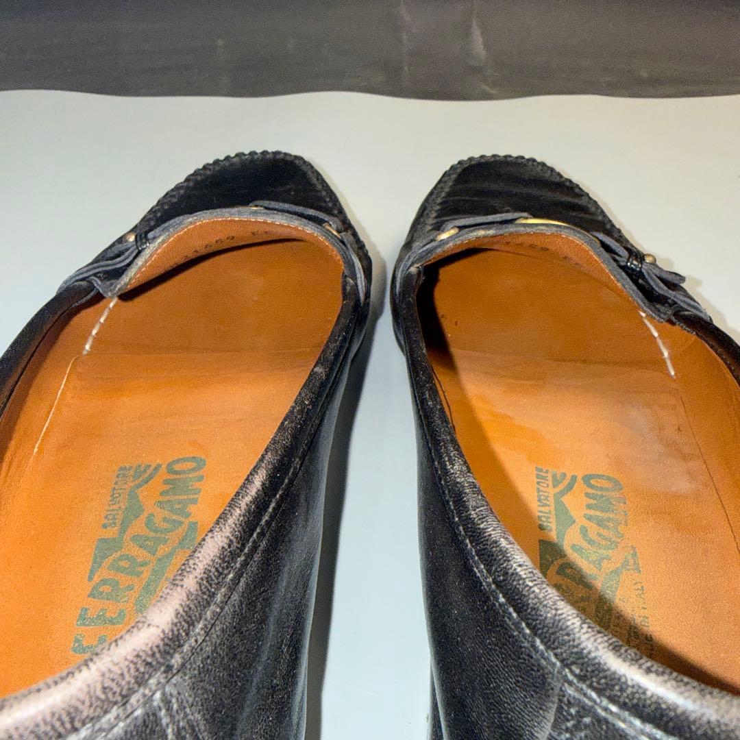 SALVATORE FERRAGAMO メンズモカシン 7 1/2 黒