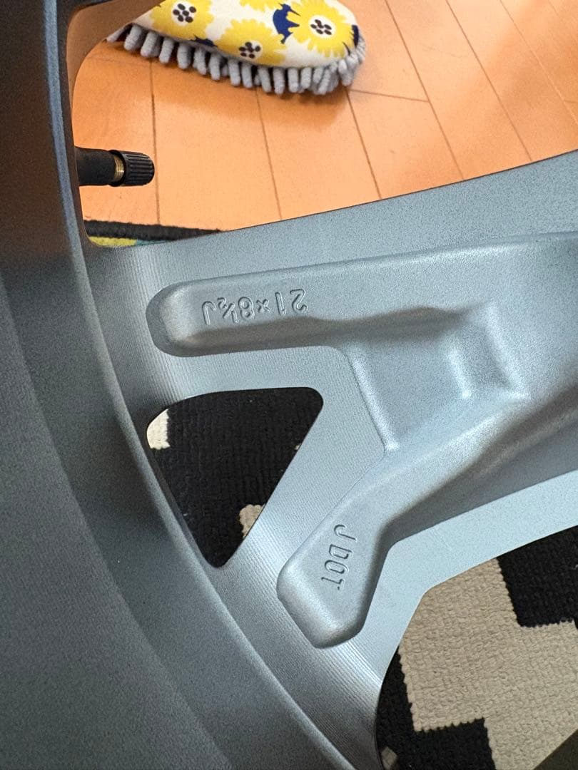 トヨタ　クラウンエステート　ホイール4本　新車納車前外し　21インチ