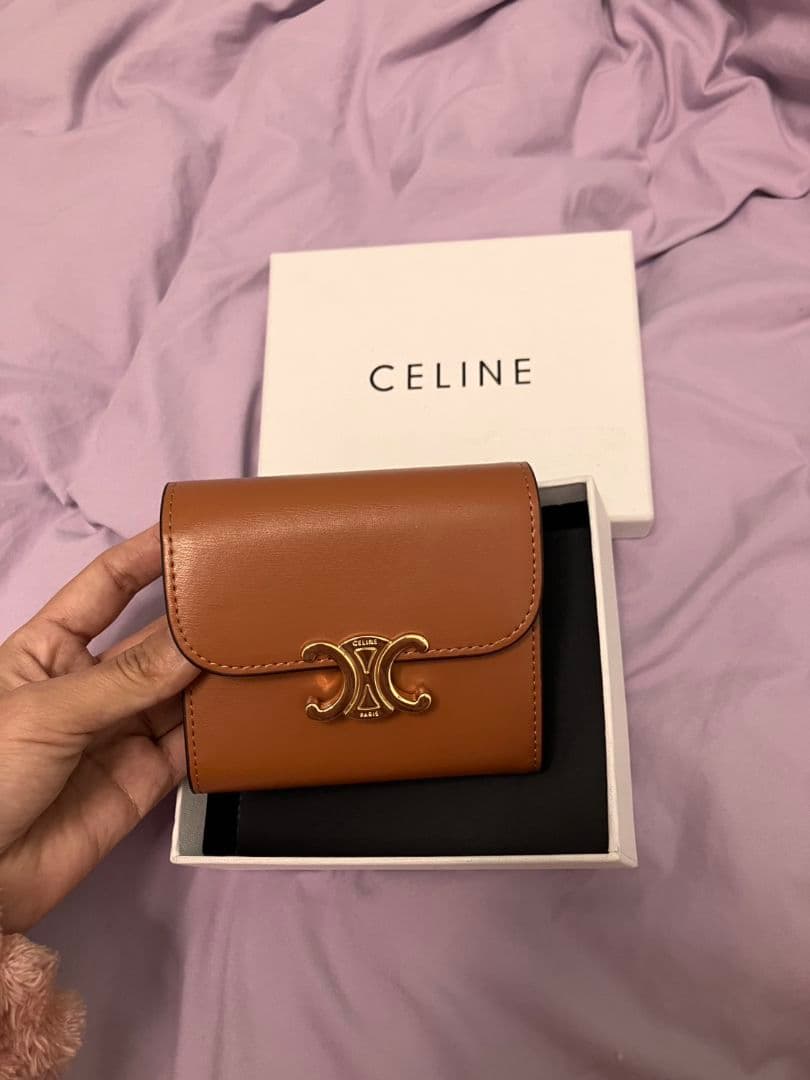 CELINE せりーぬ