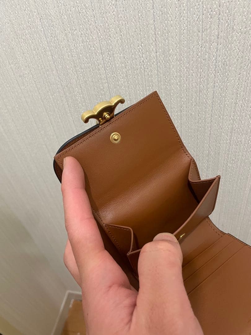『美品』セリーヌ　トリオンフ　三つ折り財布 ブラウン　ゴールド金具