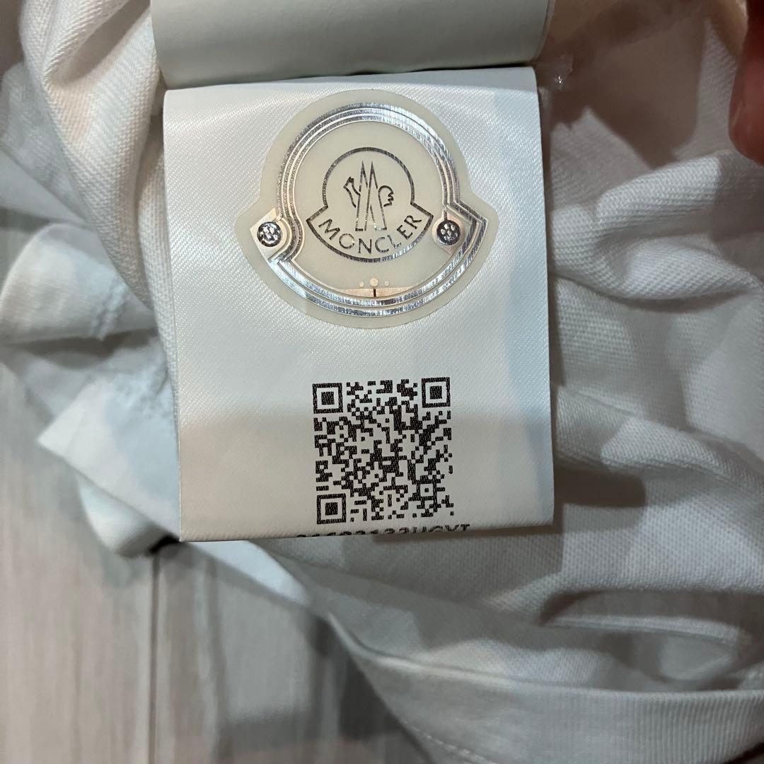 MONCLER モンクレール　半袖　Sサイズ　ハワイ柄